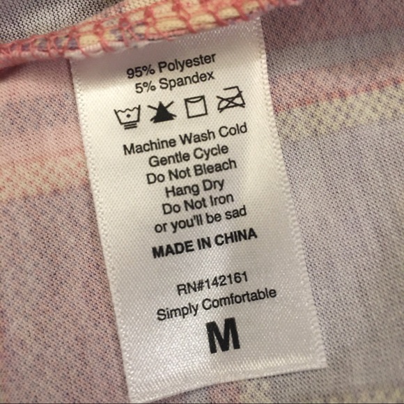 NWT LuLaRoe Plaid Classic Tee - Picture 3 of 3